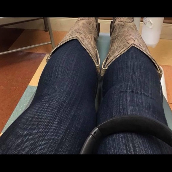 Knit Jegging - Picture 2 of 2